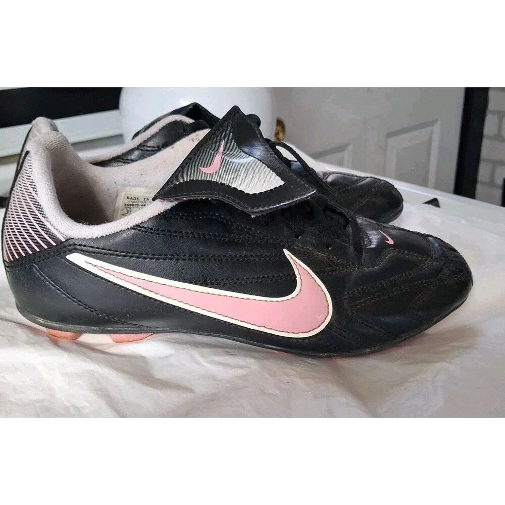 SZ 5 NIKE TIEMPO NATURAL III TF BLACK PINK SOCCER TURF CLEATS 385411-061